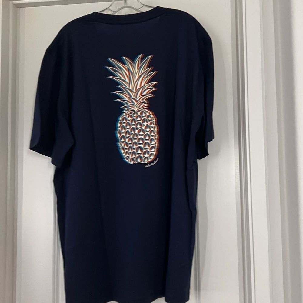 BNWT Tori Richard Pineapple Tshirt